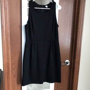 Large petite black dress